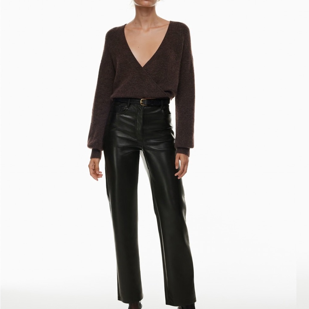 Aritzia - the Melina Pant (navy blue)